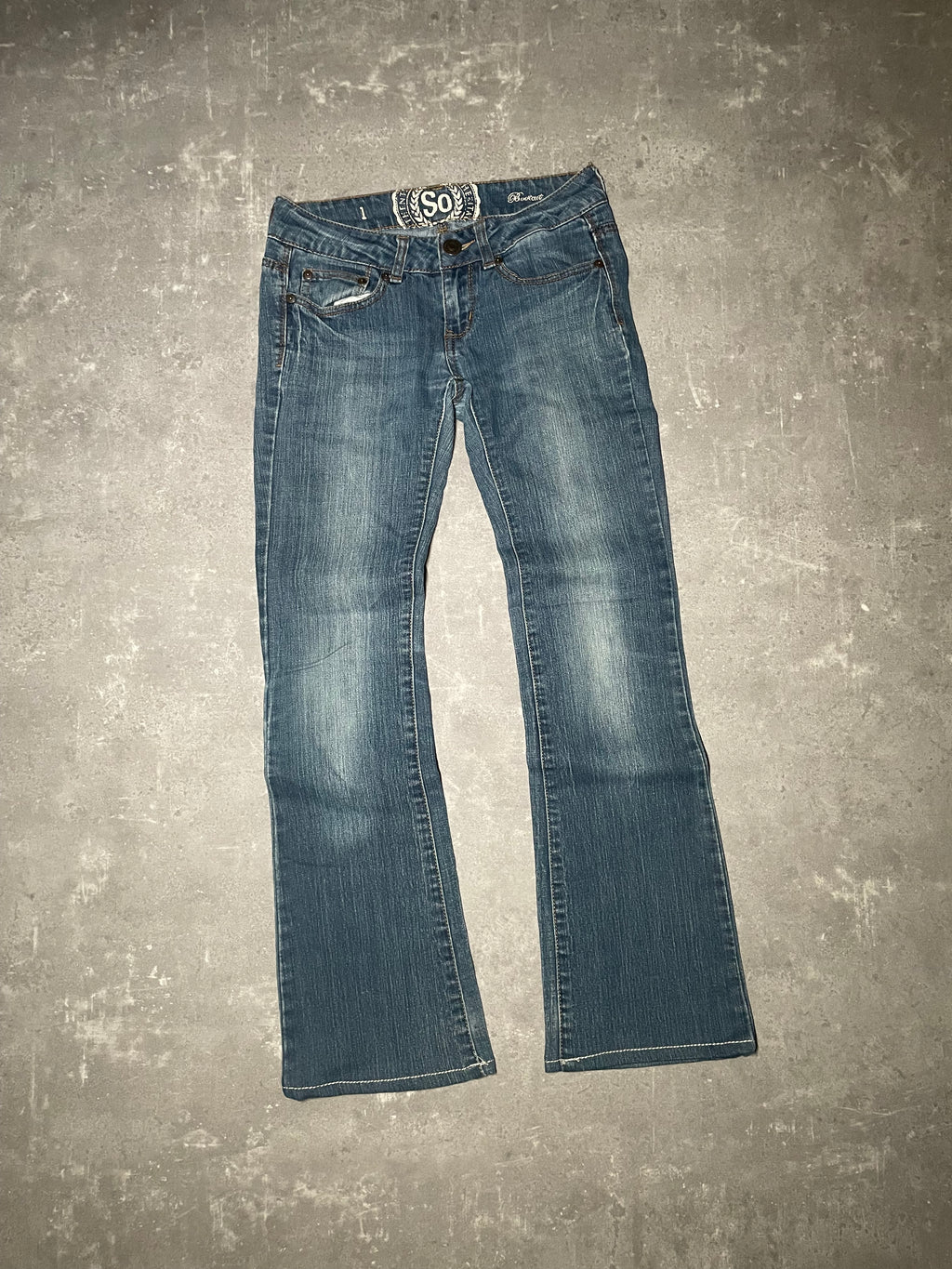 Women‘s Bootcut Jeans
