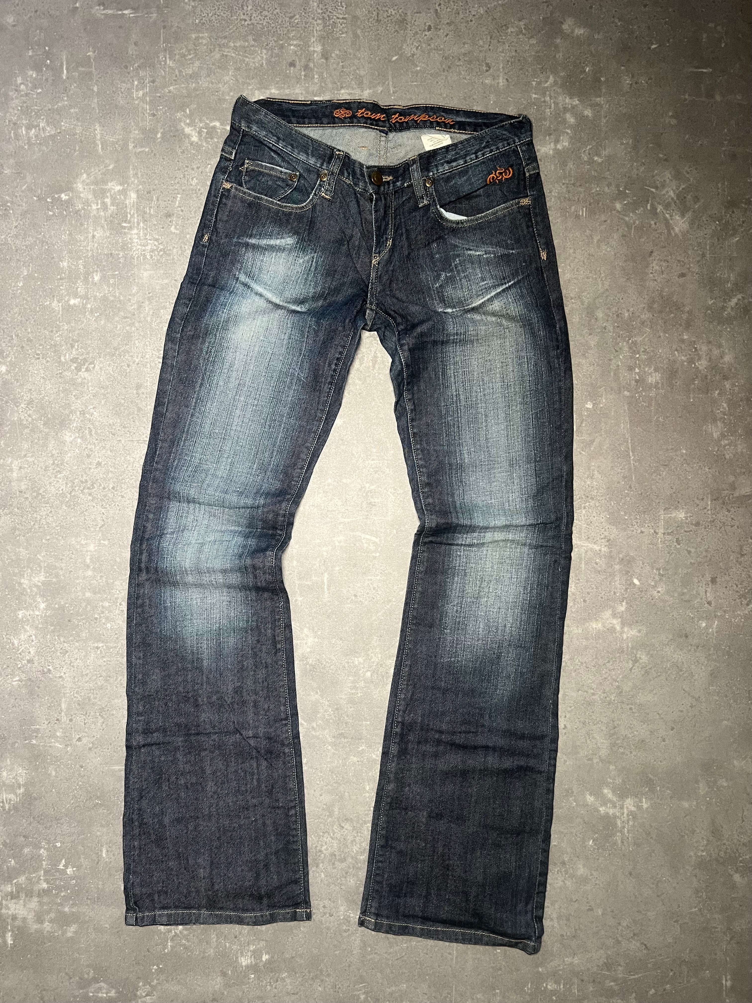 Women‘s Bootcut Jeans